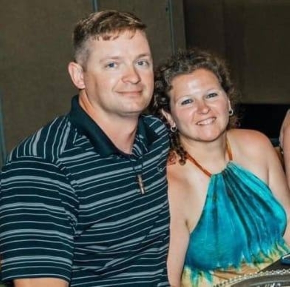 Meet your Posher, Jessica - Picture 1 of 1